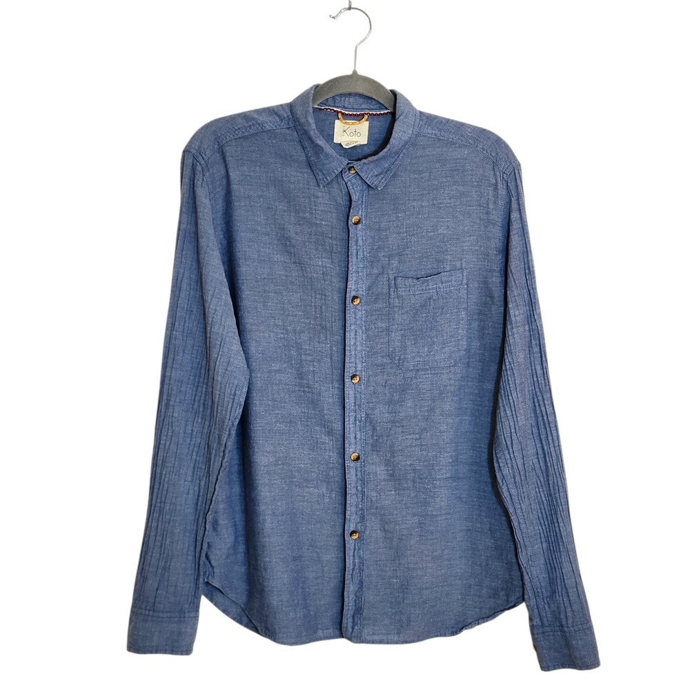 Koto Urban Outfitters Mens Blue Chambray Button Up Shirt Size Medium